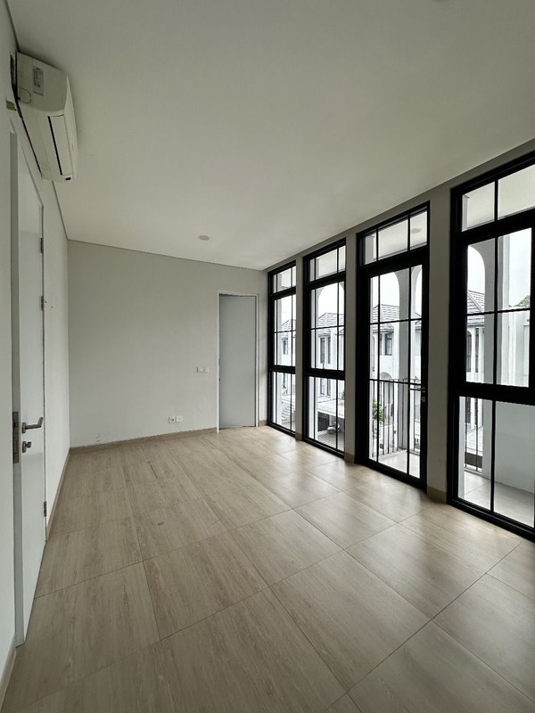 DIJUAL UNIT LANGKA GREENWHICH AETHER BSD 