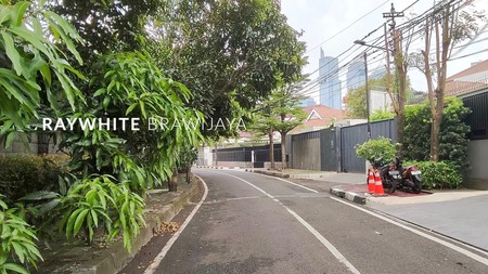 Rumah Siap Huni Lingkungan Tenang Area Menteng Jakarta Pusat