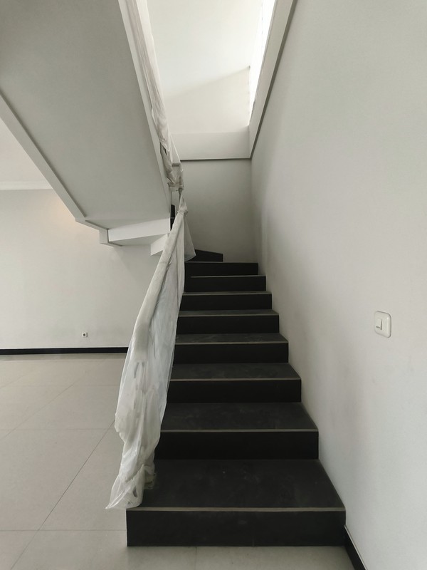 5 Man Dijual Rumah Baru Woodland Citraland Surabaya Barat Dekat Uc, Pasar Modern, Taipei School