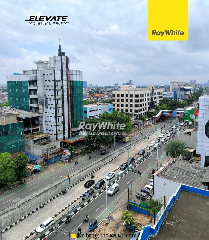 Gedung  Delapan Lantai Strategis Di Mampang, Jaksel