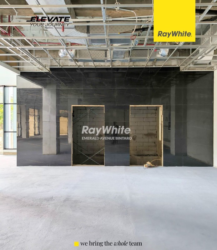 Gedung  Delapan Lantai Strategis Di Mampang, Jaksel