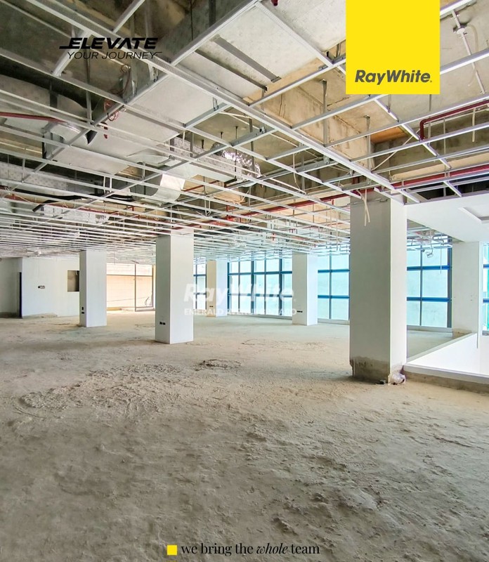 Gedung  Delapan Lantai Strategis Di Mampang, Jaksel