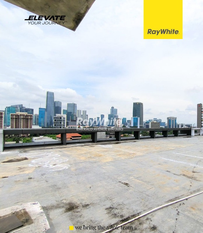 Gedung  Delapan Lantai Strategis Di Mampang, Jaksel