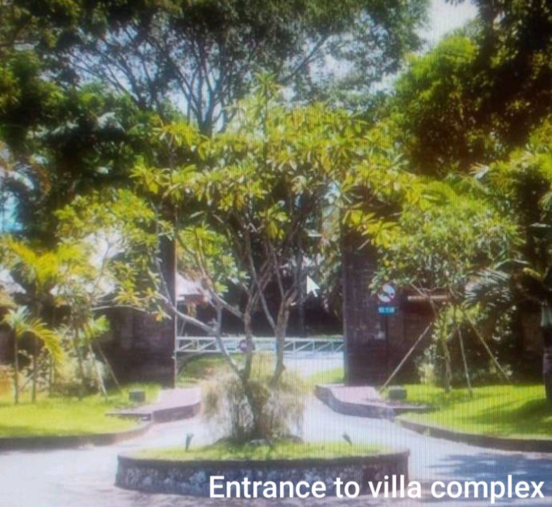 Leasehold and freehold land 18.500 in area exclusive Nusa Dua , Bali