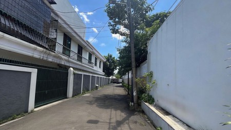  Dijual Rumah di Kemang Selatan Cocok untuk Rumah Tinggal