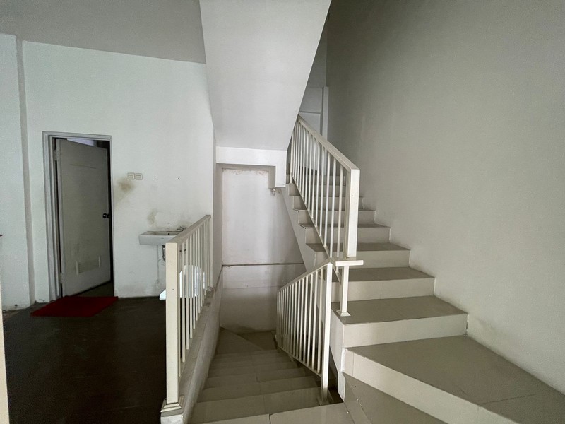 Dijual Ruko Siap Huni - Dian Istana