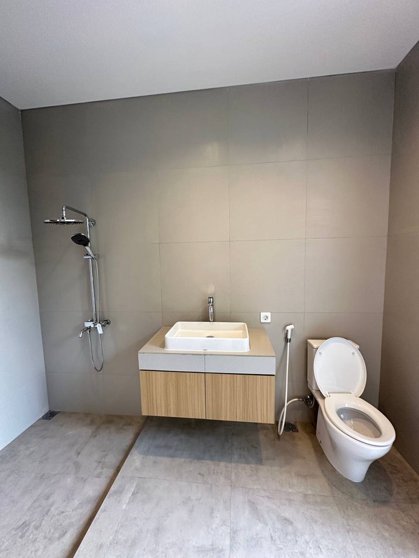 Brand new house kemang semi furnish