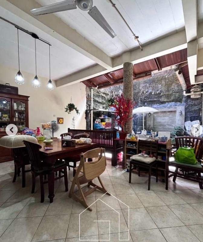 Rumah Bagus Di Taman Lestari Indah Lebak Bulus Jakarta Selatan