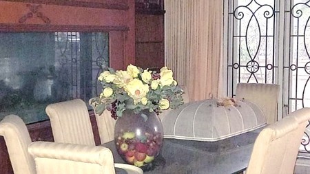 Rumah Bagus Di Jl Mawar Lestari Indah & Jl Taman Lebak Bulus Jakarta Selatan