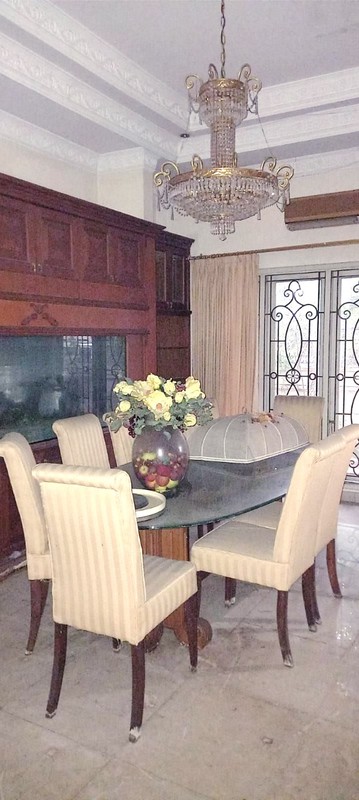 Rumah Bagus Di Jl Mawar Lestari Indah & Jl Taman Lebak Bulus Jakarta Selatan