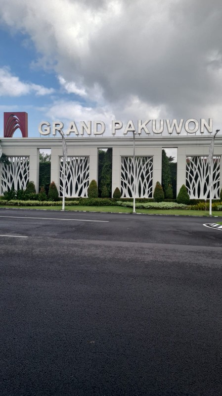 Jual Rumah Grand Pakuwon Cluster North Victoria Tandes Surabaya Barat Siap Huni