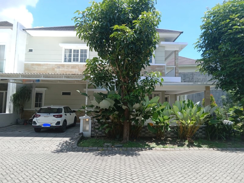 Jual Rumah hook Royal Residence Monticello wiyung Surabaya barat