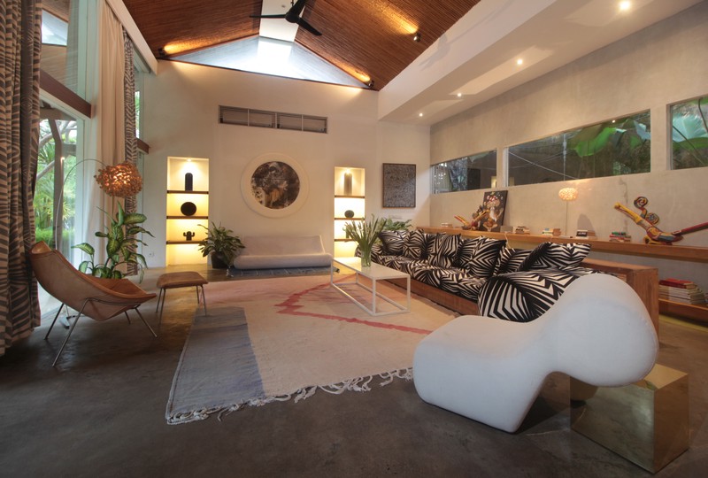 For Annual / Monthly rental - Luxury modern huge  villa with rice field view in quiet spot Canggu - Bali