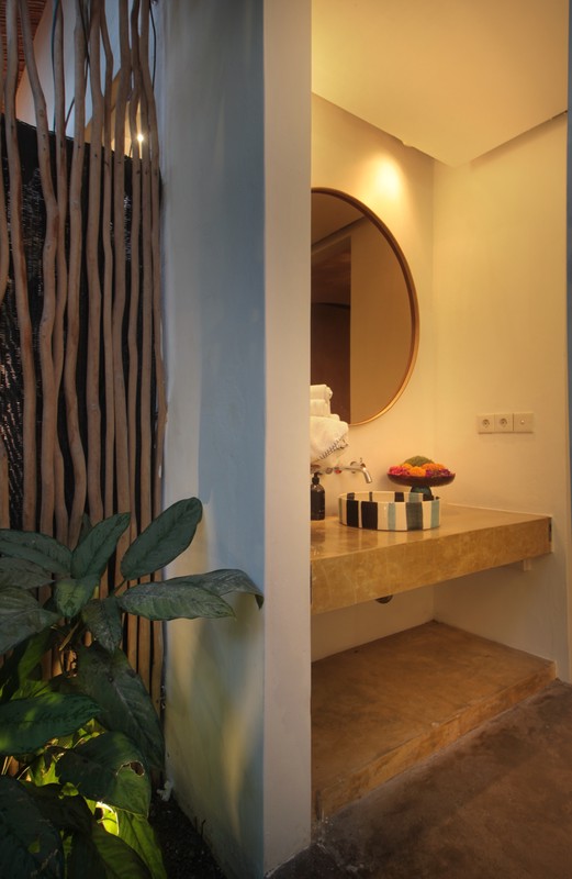 For Annual / Monthly rental - Luxury modern huge  villa with rice field view in quiet spot Canggu - Bali