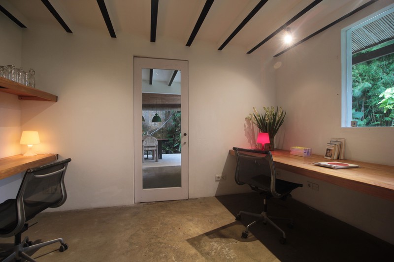 For Annual / Monthly rental - Luxury modern huge  villa with rice field view in quiet spot Canggu - Bali