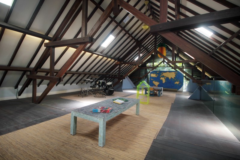 For Annual / Monthly rental - Luxury modern huge  villa with rice field view in quiet spot Canggu - Bali