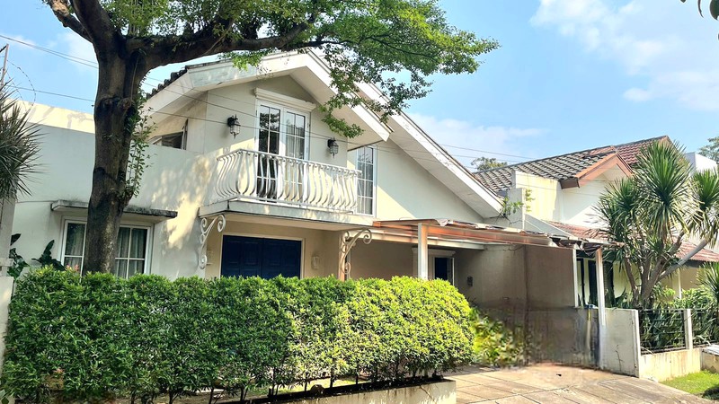 Rumah Bagus Siap Huni dan Asri di Senayan Utama, Bintaro Jaya Sektor 9 