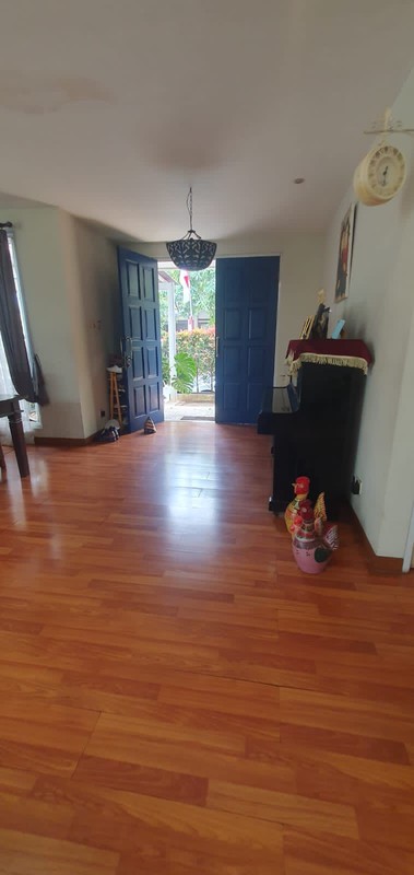 Rumah Bagus Siap Huni dan Asri di Senayan Utama, Bintaro Jaya Sektor 9 