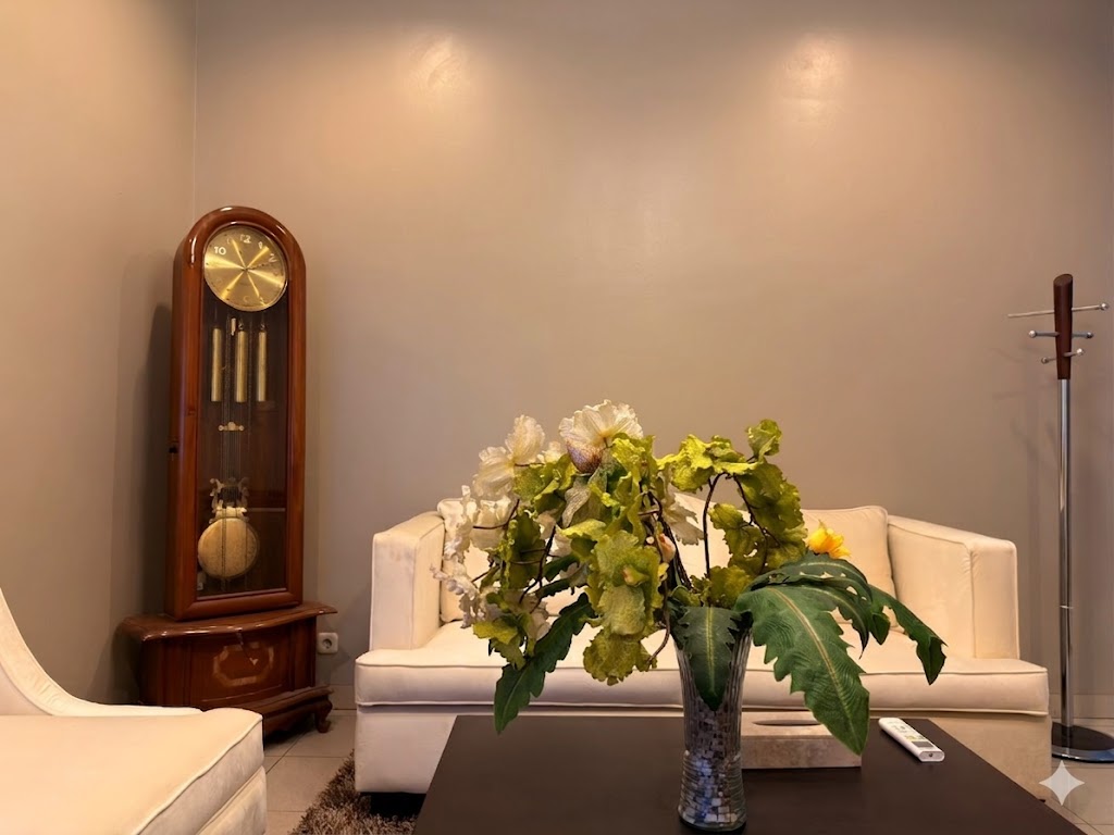 Rumah Asri Dan Nyaman Di Bintaro Sektor 1, Jakarta Selatan