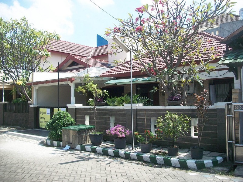 Rumah di Jl. Duku POCAN Sidoarjo, Bagus + Terawat, Row Jalan Lebar - LS -