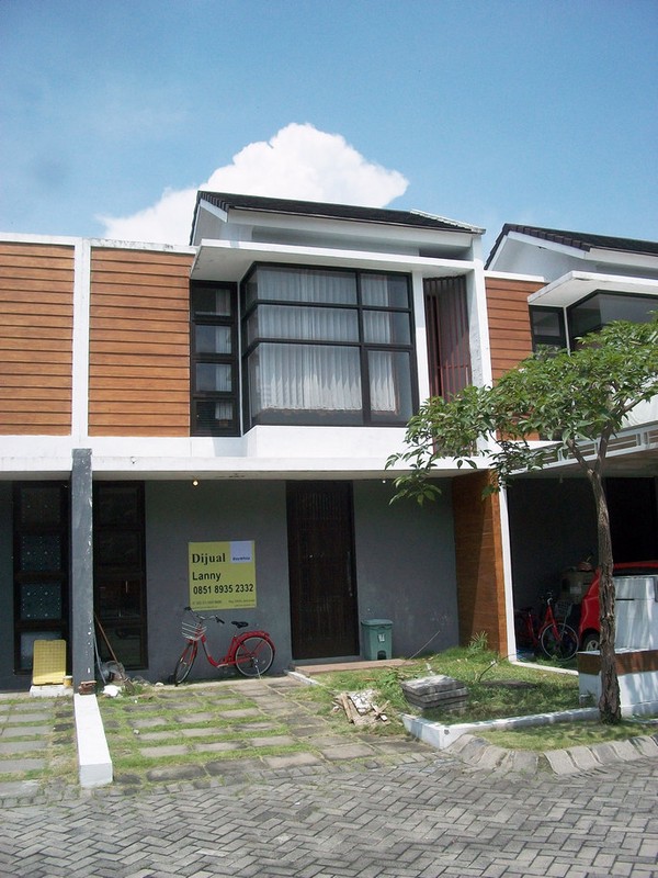 Rumah Baru Gress !!! di SHOJI LAND SIDOARJO, Minimalis, 2 Lantai... READY BURUANN !!! - LS -