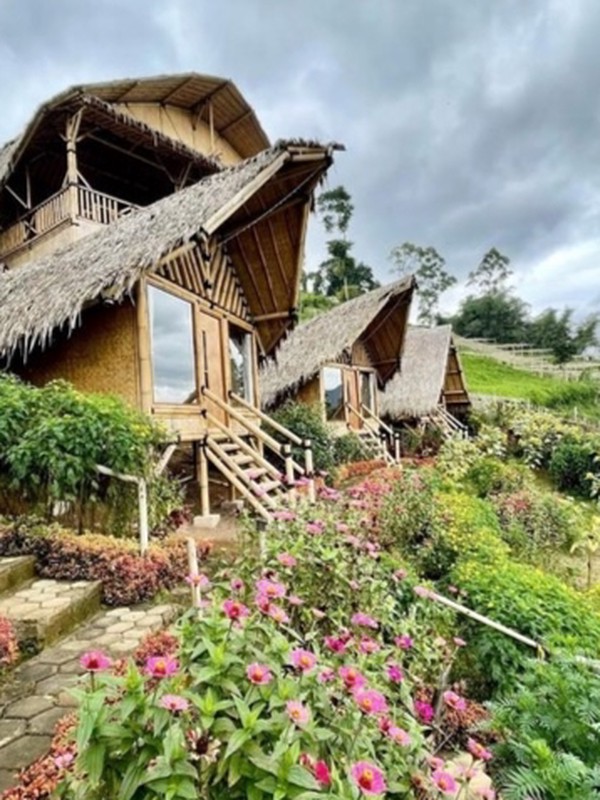 Resort Villa Pasirjambu di Bandung Dengan Nuansa Pegunungan