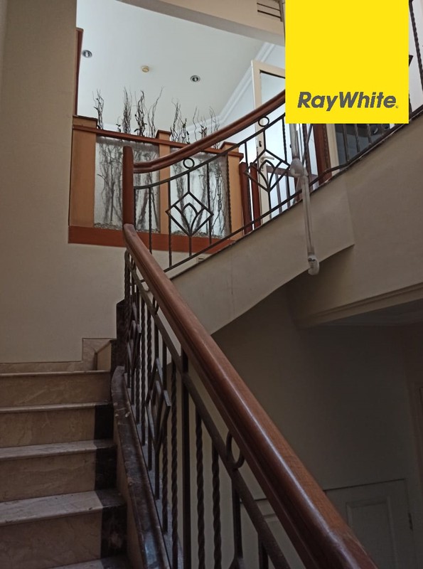 Rumah Disewakan Di Dharmahusada Indah Utara Surabaya