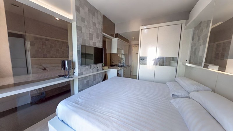 Jual Sewa Apartemen Tanglin Pakuwon Mall Surabaya Studio Full Furnished Lantai 29 View Pool City Murah 375 Jt