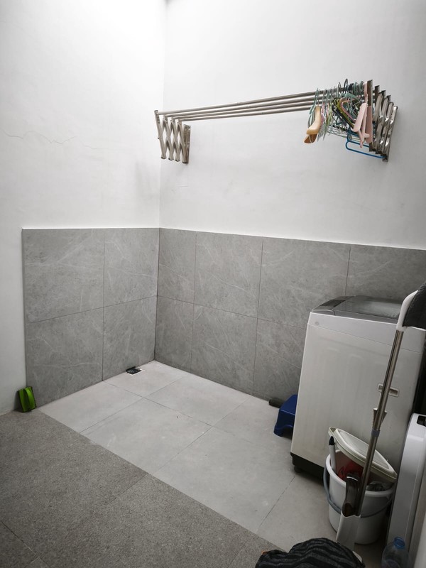 Disewakan Rumah Cantik 2 Lantai Wisata Bukit Mas Cluster Chelsea Surabaya Barat