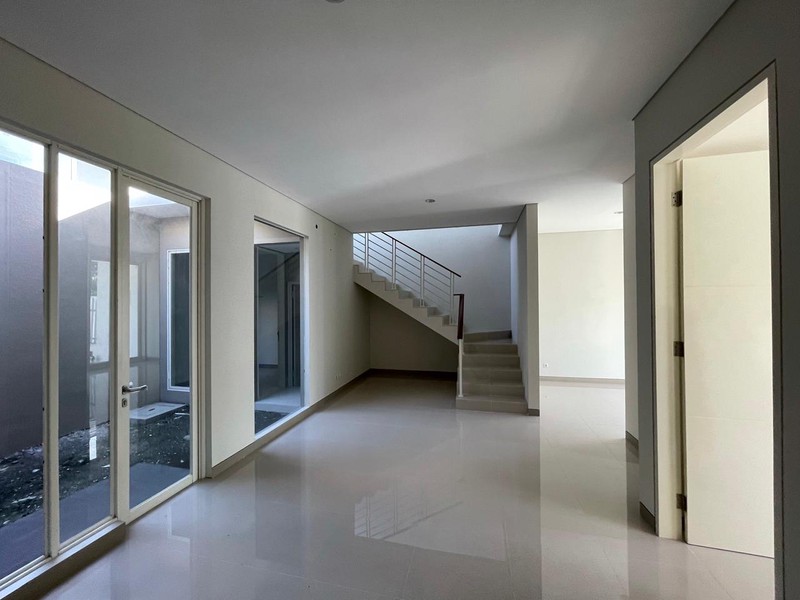 Dijual Rumah The Greenlake (Tahap 2) Citraland Surabaya