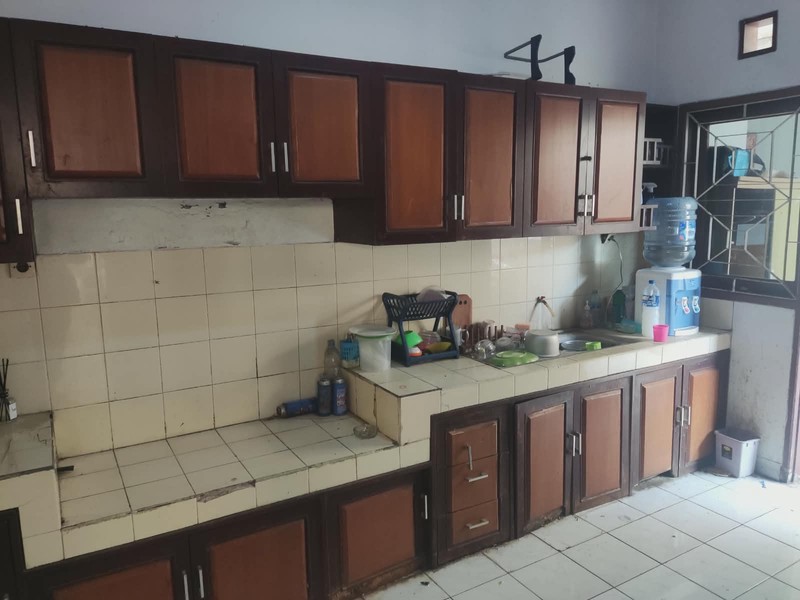 PRODUKTIF! Rumah Kosan Aktif 2 Lantai di Tubagus Ismail, Bandung!