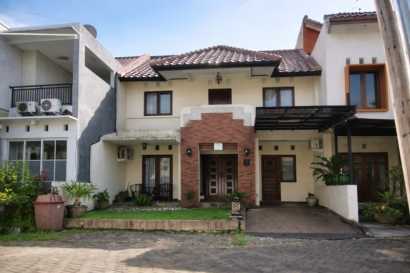 Rumah Nyaman dan Asri di Baliview Cirendeu, Dekat MRT & Fasilitas Lengkap