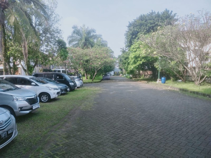 Rumah Nyaman dan Asri di Baliview Cirendeu, Dekat MRT & Fasilitas Lengkap