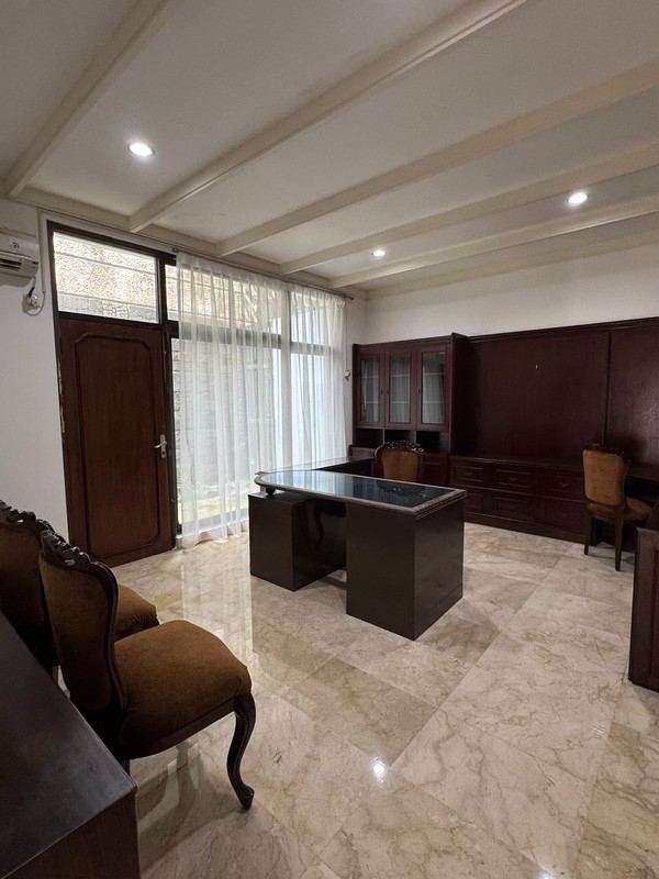 RUMAH DIJUAL JALAN KARANG ASEM JAKARTA SELATAN