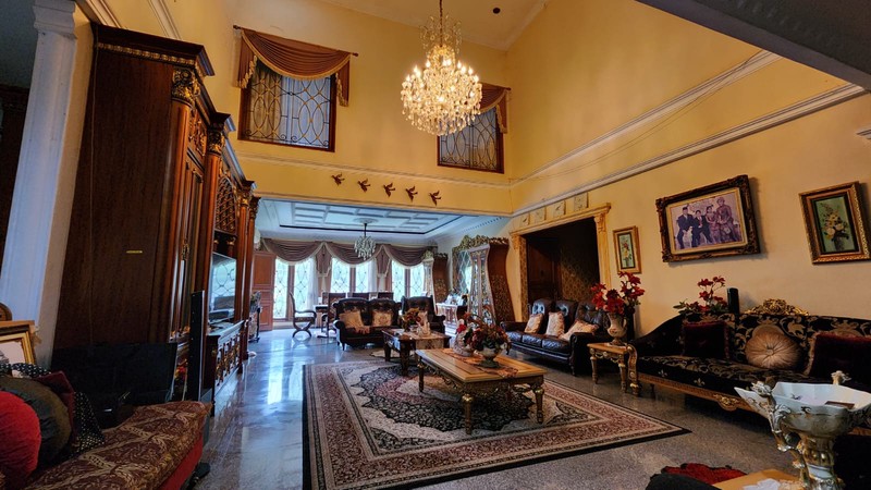 RUMAH MEWAH EKSKLUSIF - DIBAWAH HARGA PASAR di KAWASAN TERBAIK PANCORAN JAKARTA SELATAN