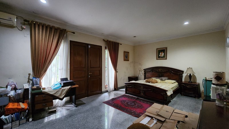 RUMAH MEWAH EKSKLUSIF - DIBAWAH HARGA PASAR di KAWASAN TERBAIK PANCORAN JAKARTA SELATAN