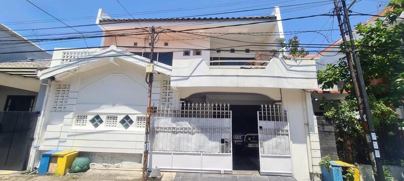 Dijual Rumah Strategis Semolowaru Elok Surabaya Dekat Galaxy Mall & ITS