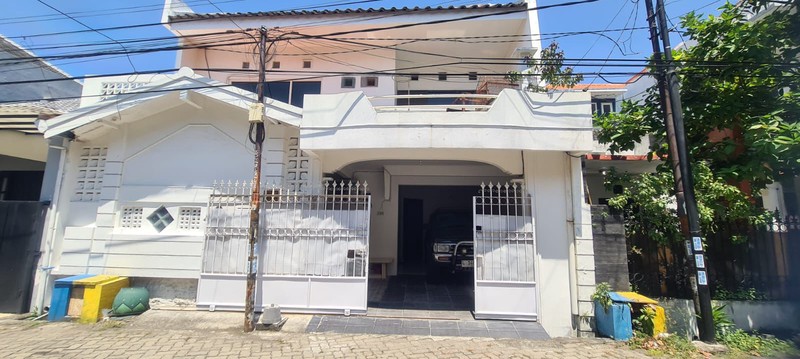 Dijual Rumah Strategis Semolowaru Elok Surabaya Dekat Galaxy Mall & ITS