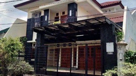 Dijual Rumah Hunian Mewah Rungkut Asri Surabaya Dekat Pusat Kota