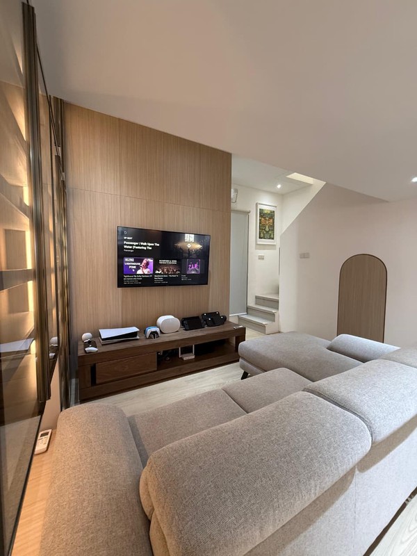 Rumah Modern Northwest Central Surabaya Furnish Premium Cocok Keluarga