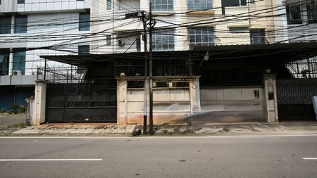 Ruko Gandeng BANGUNAN EX KANTOR di Petojo Jakarta Pusat Cocok buat Kantor & Bisnis