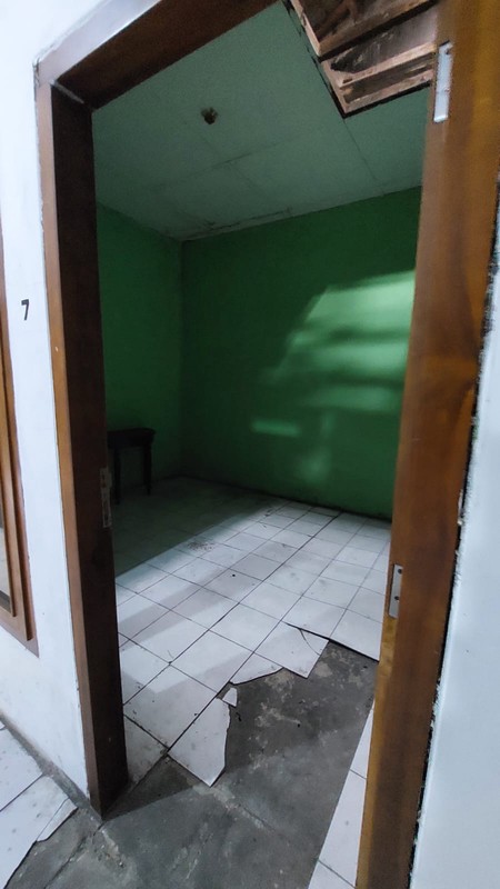 Sebidang Lahan dekat Ragunan Pasar Minggu 20M dari Harsono RM bonus bangunan lama Ruko dan Kamar Kontrakan