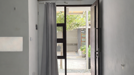 Rumah Nyaman Siap Huni di Green Serpong Bintaro - Lokasi Strategis & Lingkungan Asri