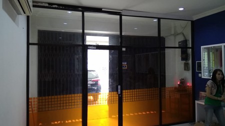 RUKO DISEWAKAN DI CIDENG TIMUR - LOKASI PRIME! 