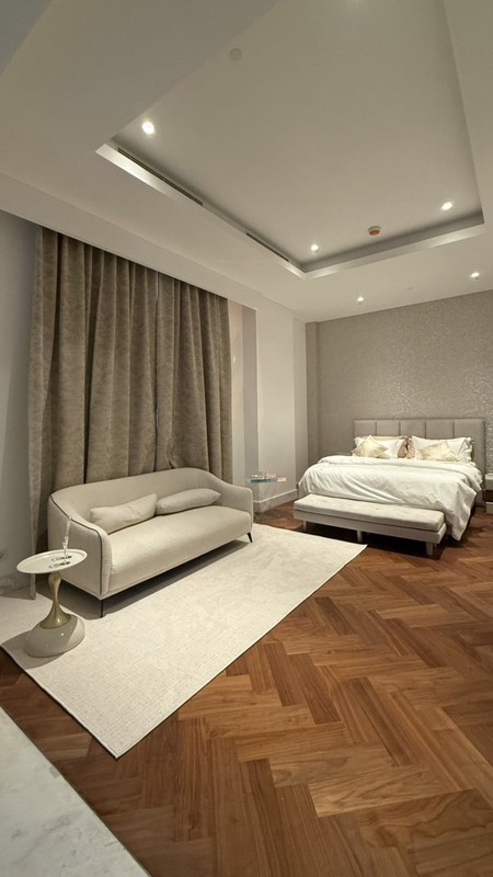 Disewakan Unit Apartemen Le Parc at Thamrin Nine 4BR 281 M2 Full Furnished, Pool View