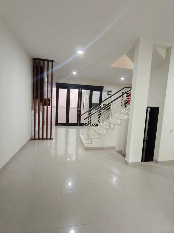 Jual Cepat Rumah 2 lantai Pantai Mentari Cluster The Havens