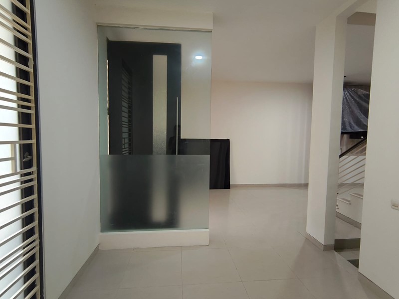 Jual Cepat Rumah 2 lantai Pantai Mentari Cluster The Havens