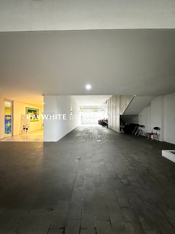 Gedung Lokasi Strategis Area Cipete Abdul Majid Raya