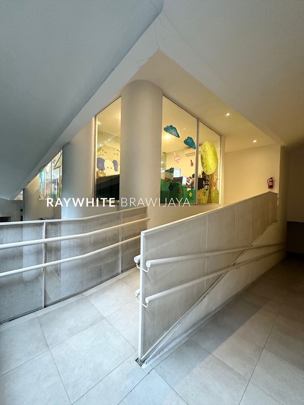 Gedung Lokasi Strategis Area Cipete Abdul Majid Raya