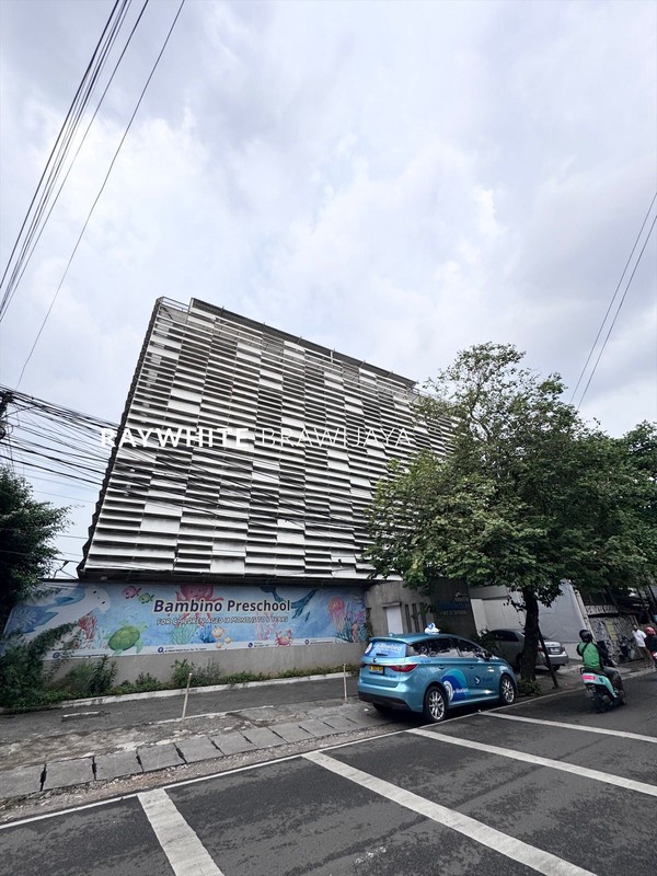 Gedung Lokasi Strategis Area Cipete Abdul Majid Raya